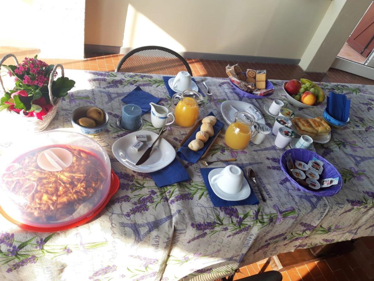 Il Cortile Di Greta Bed & Breakfast Lu (Piedmont) Luaran gambar