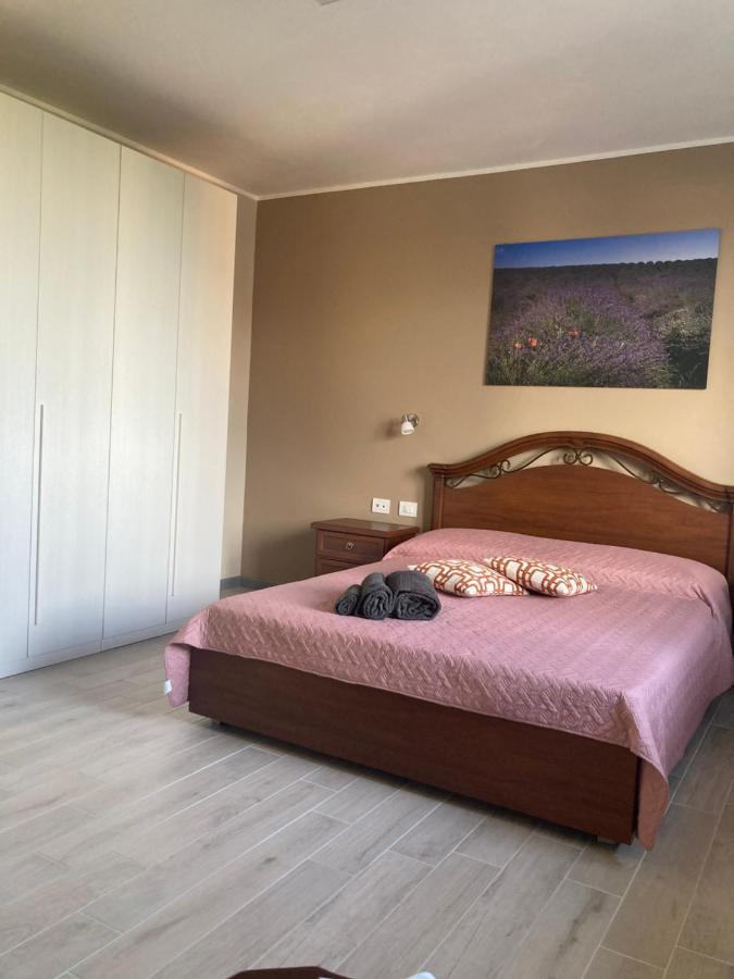 Il Cortile Di Greta Bed & Breakfast Lu (Piedmont) Luaran gambar