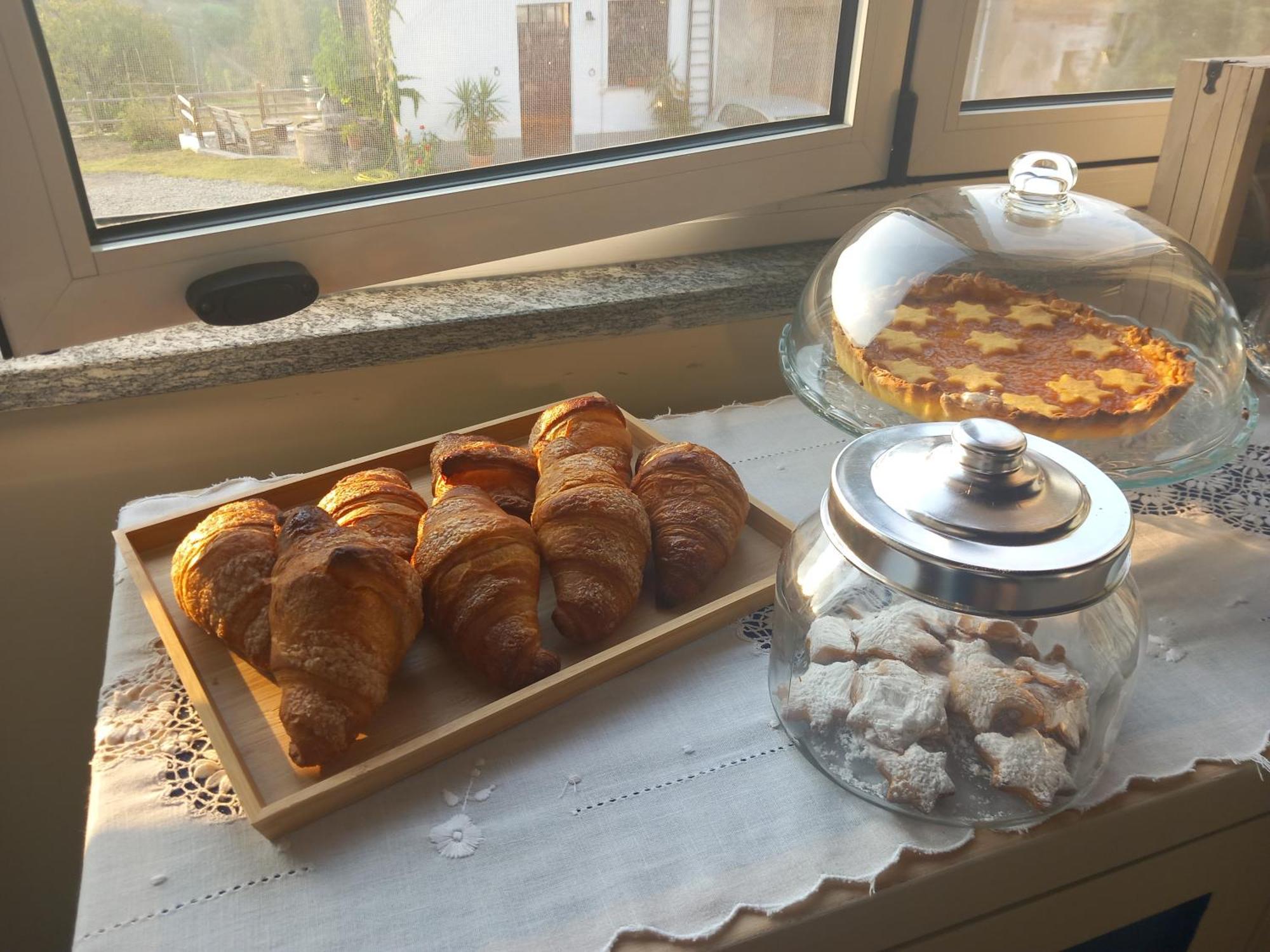 Il Cortile Di Greta Bed & Breakfast Lu (Piedmont) Luaran gambar